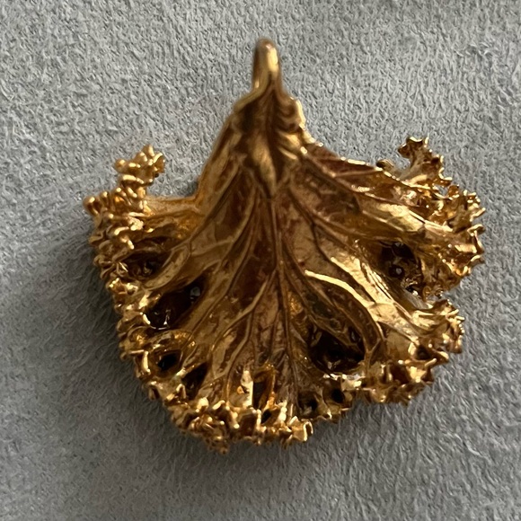 Vintage Gold Dipped Leaf Pendant - Picture 1 of 4